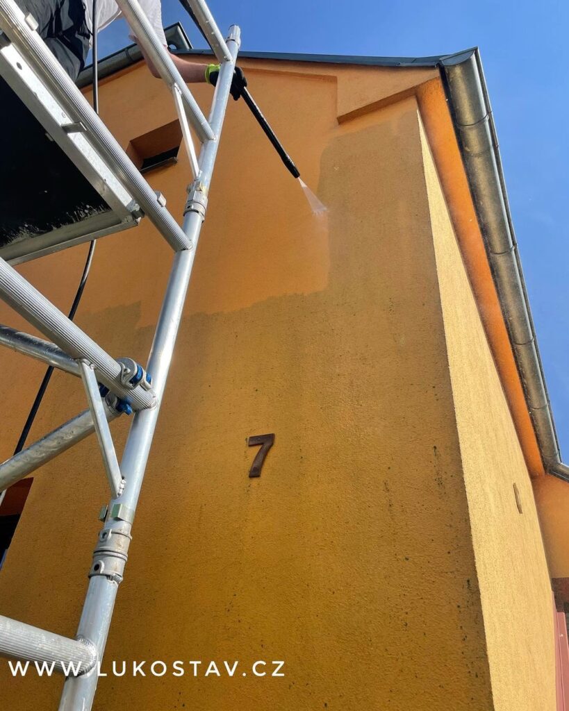 Rekonstrukce 83 vystavba plotu a fasady opava 4