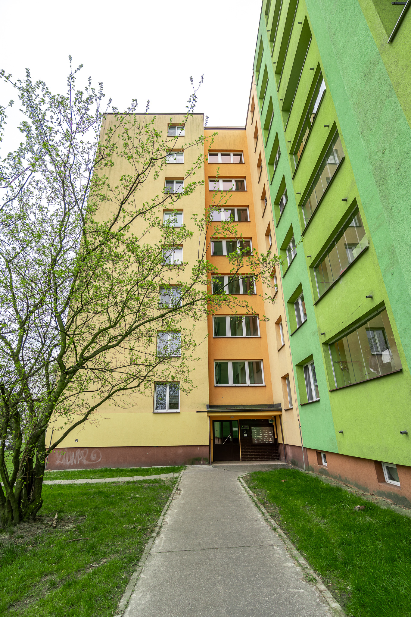 Byt 3+1 po rekonstrukci Jaromíra Matuška, Ostrava-Dubina 32 Byt 31 po rekonstrukci Ostrava J. Matuska 29 Ervin Dzekovic realitni makler